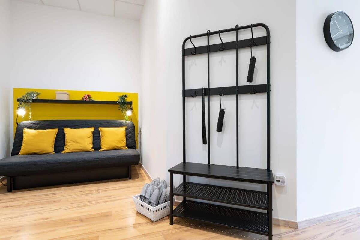 Big Central Apartment Near Rotkreuzplatz With 3 Bedroom For 12 Pax Мюнхен Екстериор снимка